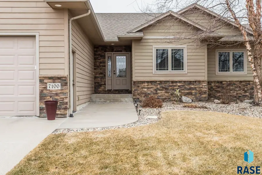 7100 E Archstone St, Sioux Falls, SD 57110 - #3