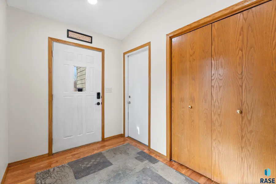 4300 S Sertoma Ave, Sioux Falls, SD 57106 - #3