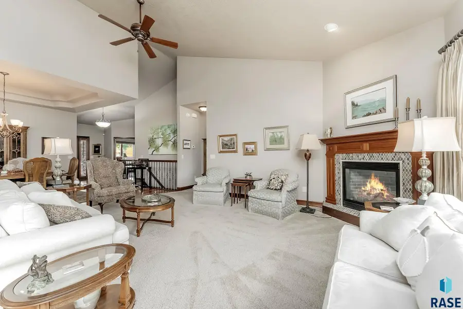 7418 S Grand Arbor Ct, Sioux Falls, SD 57108 - #3