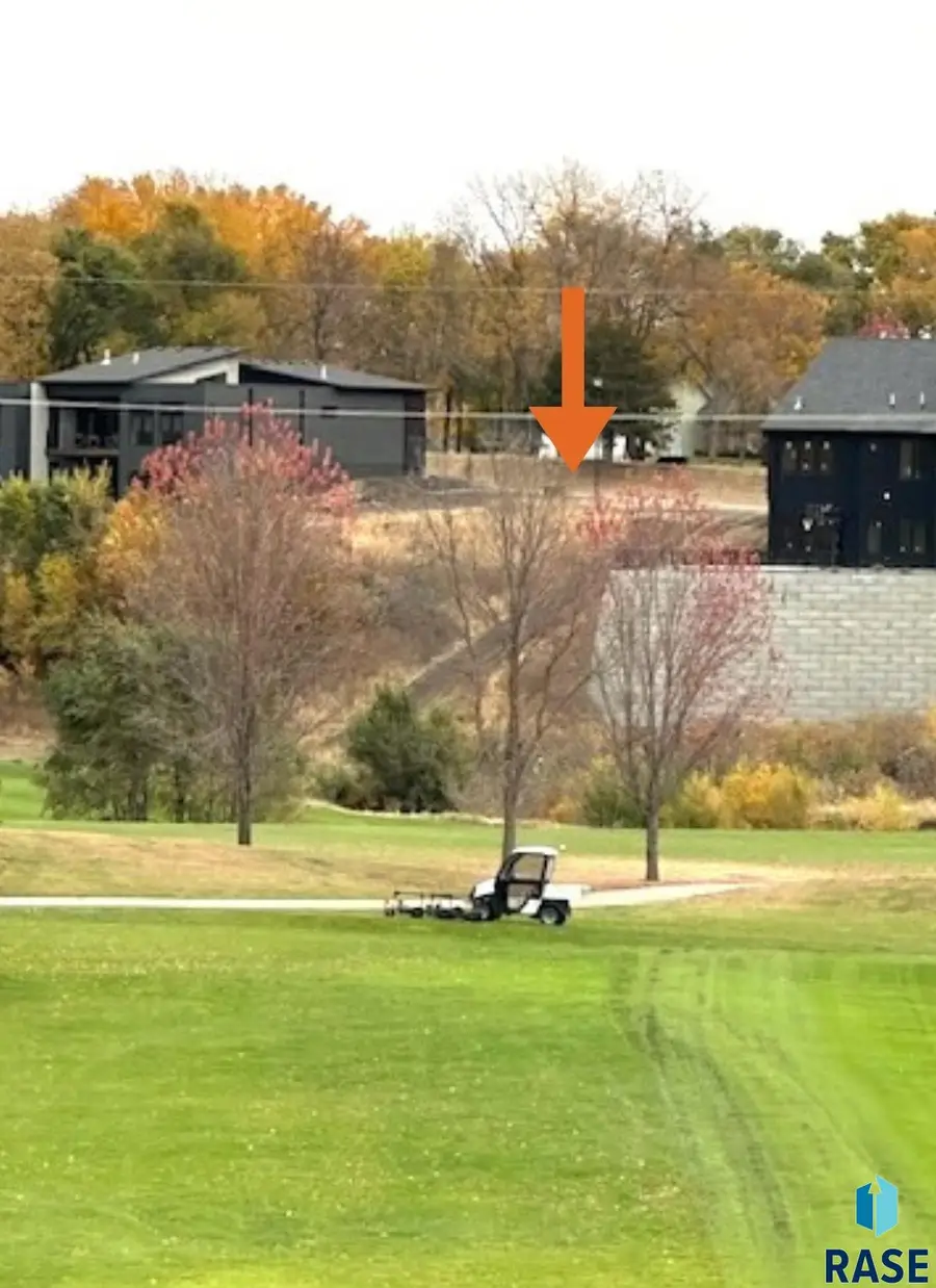 8509 E Torchwood Pl, Sioux Falls, SD 57110 - #3