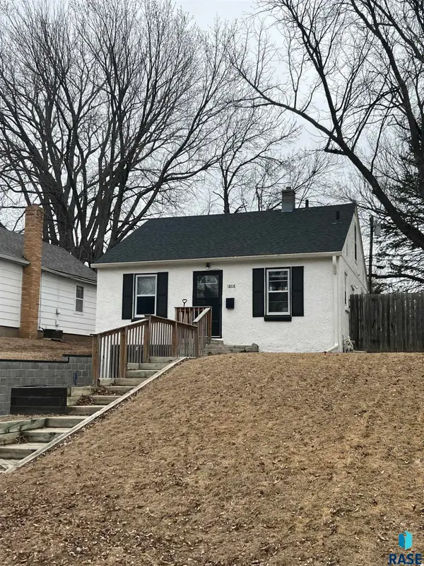 1808 S Euclid Ave, Sioux Falls, SD 57105