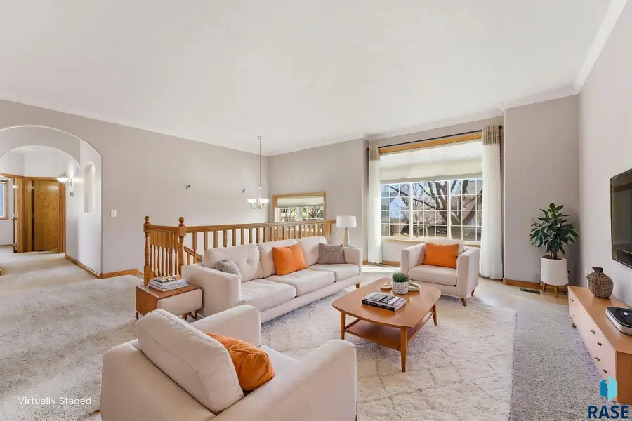 3400 S Alpine Ave, Sioux Falls, SD 57110 - #2