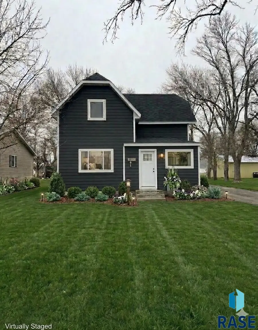 310 S 3rd St, Arlington, SD 57212 - #2