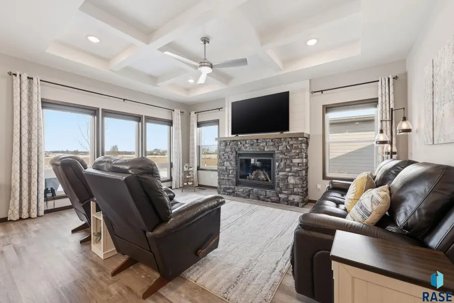 701 S Gill Ave, Sioux Falls, SD 57106 - #3