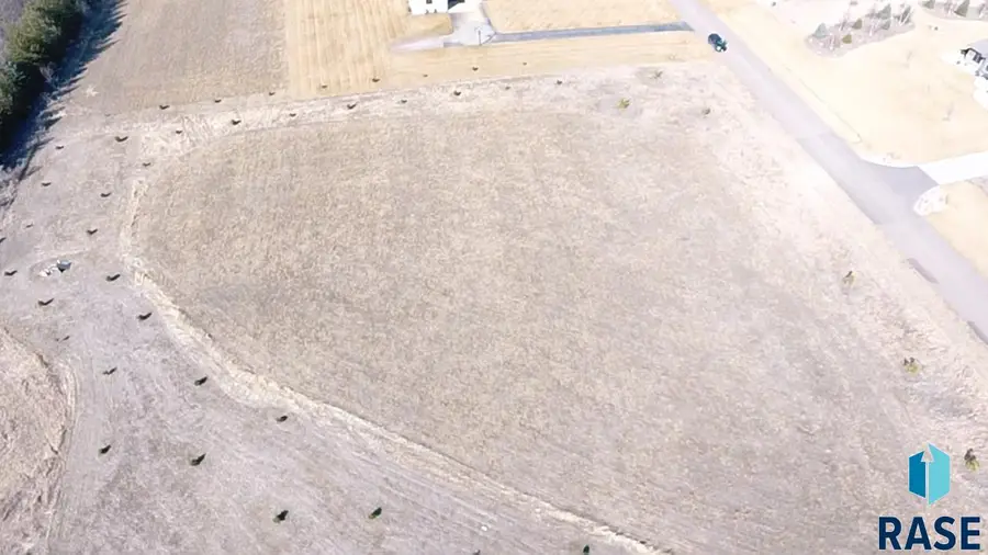 27235 Cedar Ridge Ct, Harrisburg, SD 57032 - #3