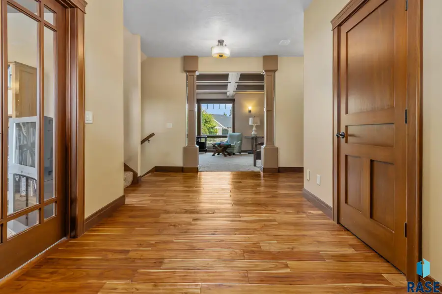 6813 E Limestone Cir, Sioux Falls, SD 57110 - #3