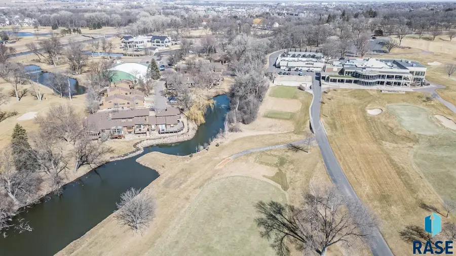 1445 S Westward Ho Pl, Sioux Falls, SD 57104 - #3