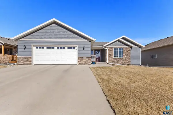 7400 E Corinth St, Sioux Falls, SD 57110