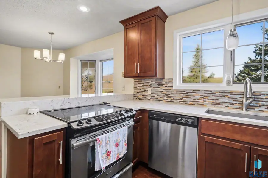 1104 W 57th St #207, Sioux Falls, SD 57108 - #2