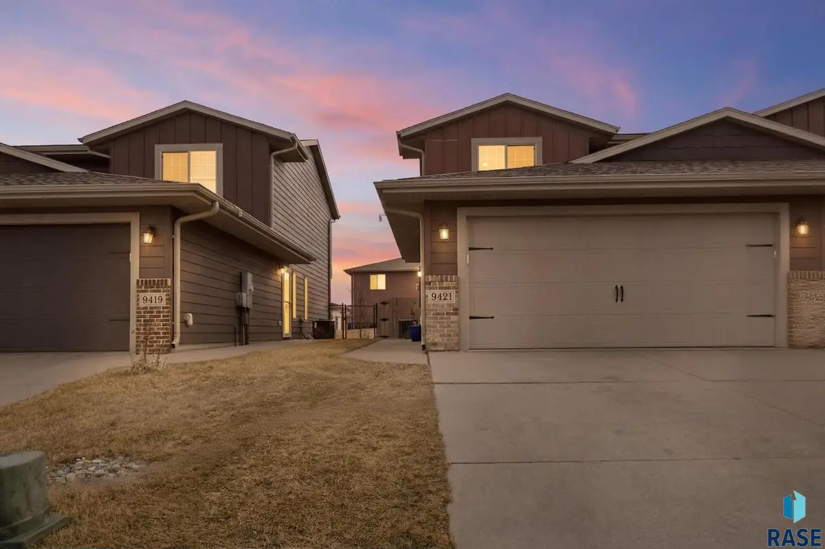 9421 W Gert St, Sioux Falls, SD 57106 - #1