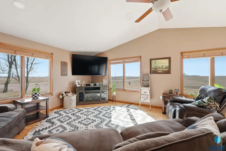 23969 470th Ave, Colman, SD 57017 - #3
