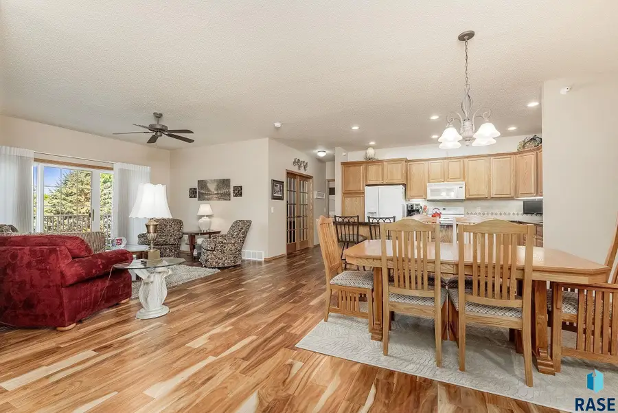 6106 S Avalon Ave #207, Sioux Falls, SD 57108 - #3