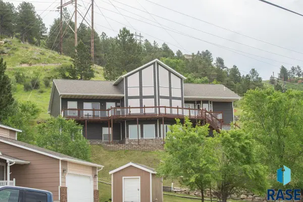 2330 Arroyo Ct, Rapid City, SD 57702