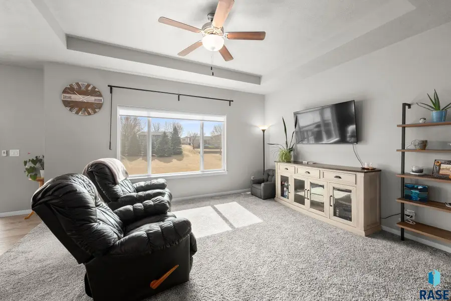 527 David Ave, Baltic, SD 57003 - #3