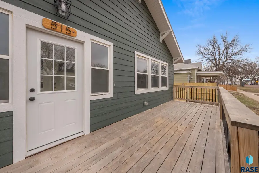 515 Nesmith Ave, Sioux Falls, SD 57103 - #2