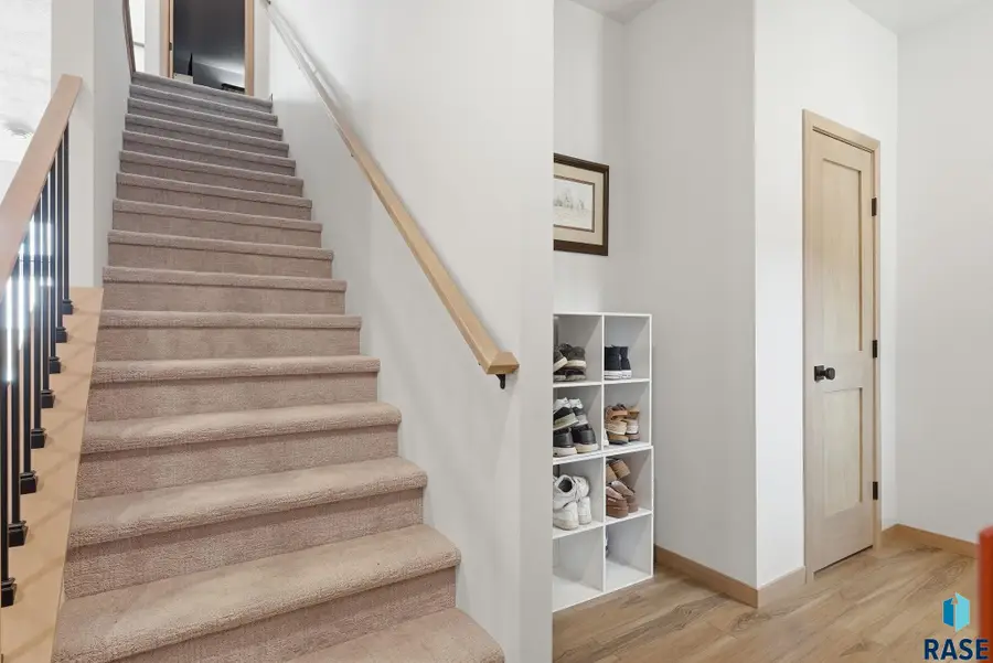 8032 E Tencate Pl, Sioux Falls, SD 57110 - #3