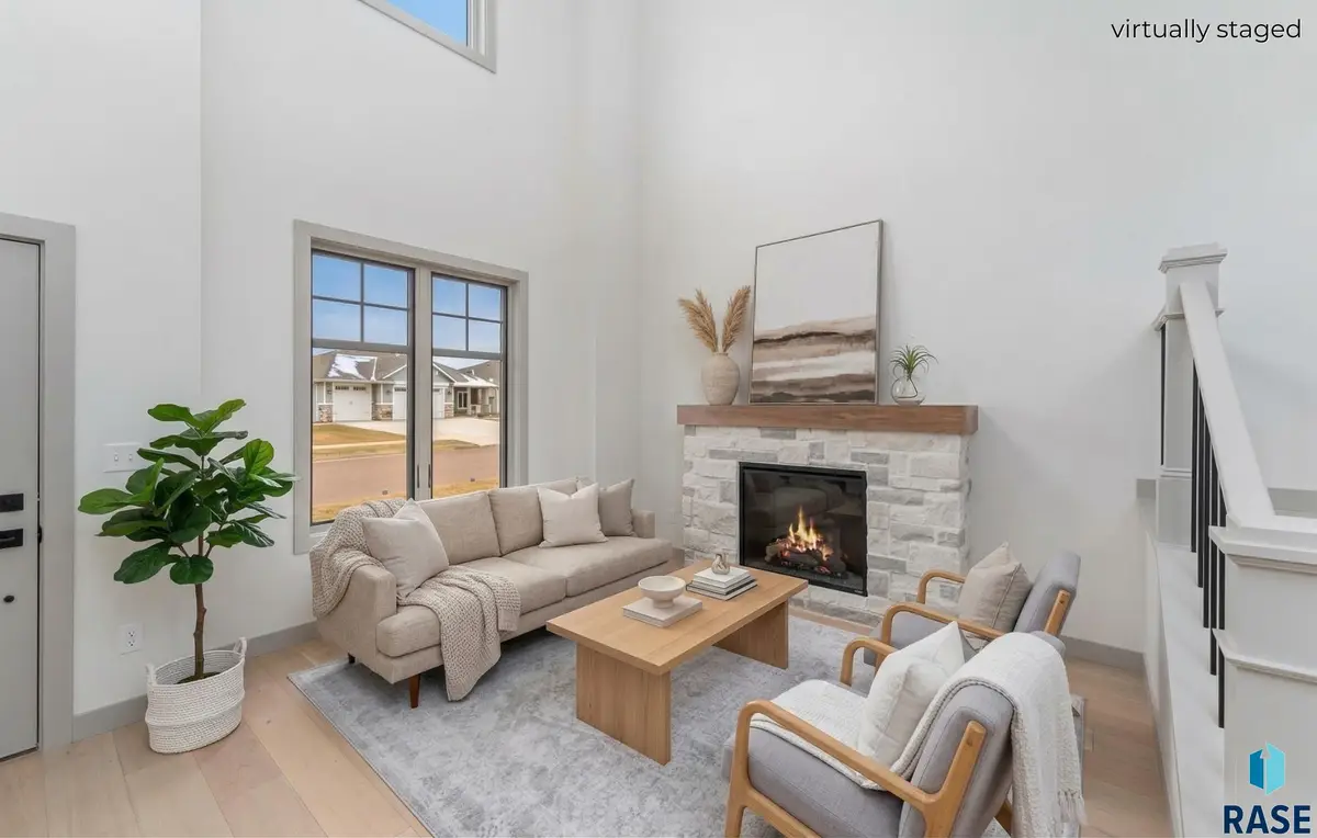 8611 W Shoreline Pl, Sioux Falls, SD 57107 - #1