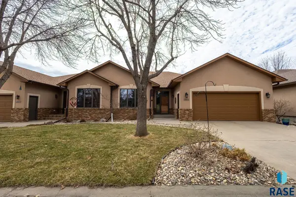 2605 S Big Timber Pl, Sioux Falls, SD 57105