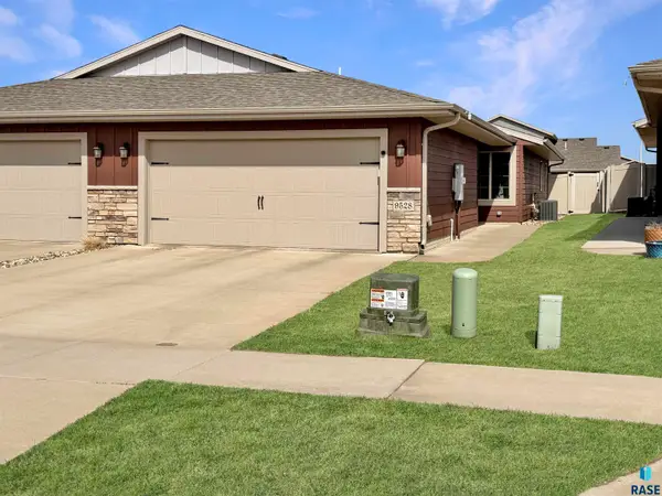 9528 W Broek Dr, Sioux Falls, SD 57016