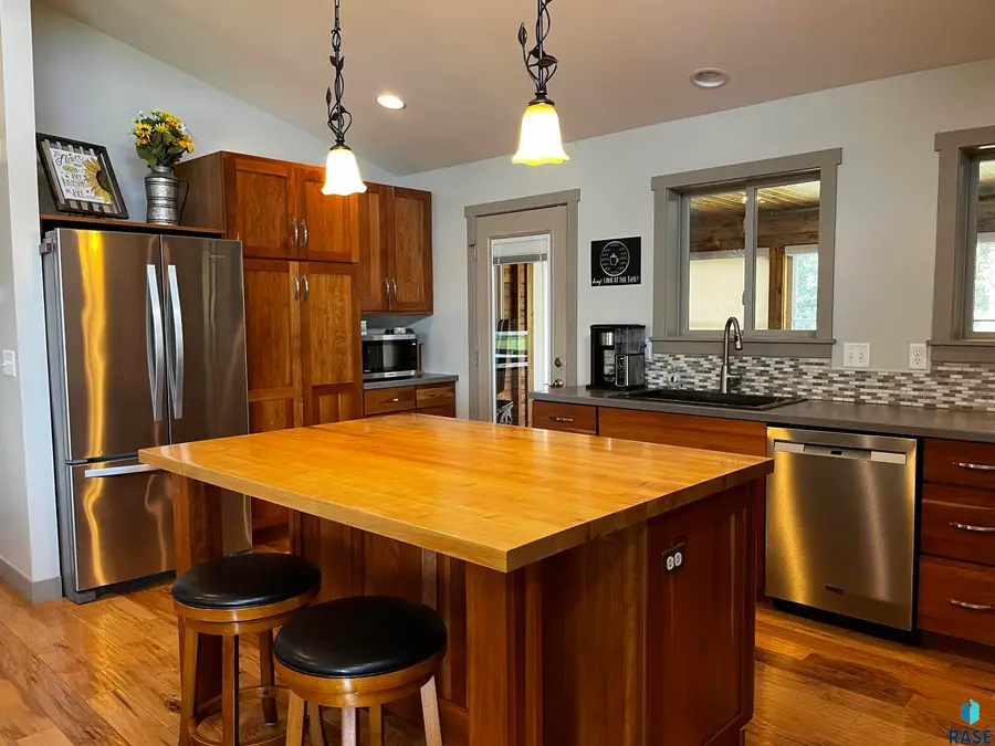 1100 Miah St, Harrisburg, SD 57032 - #2