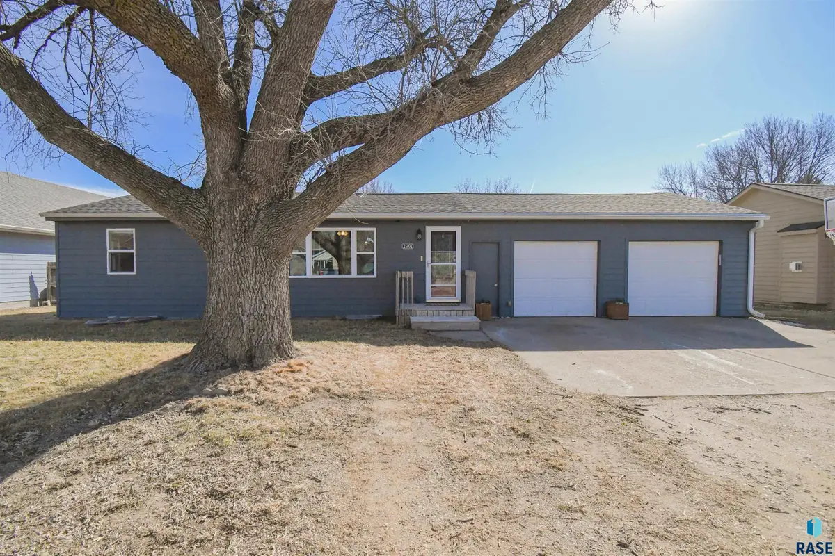 25804 Church Ave, Renner, SD 57055 - #1