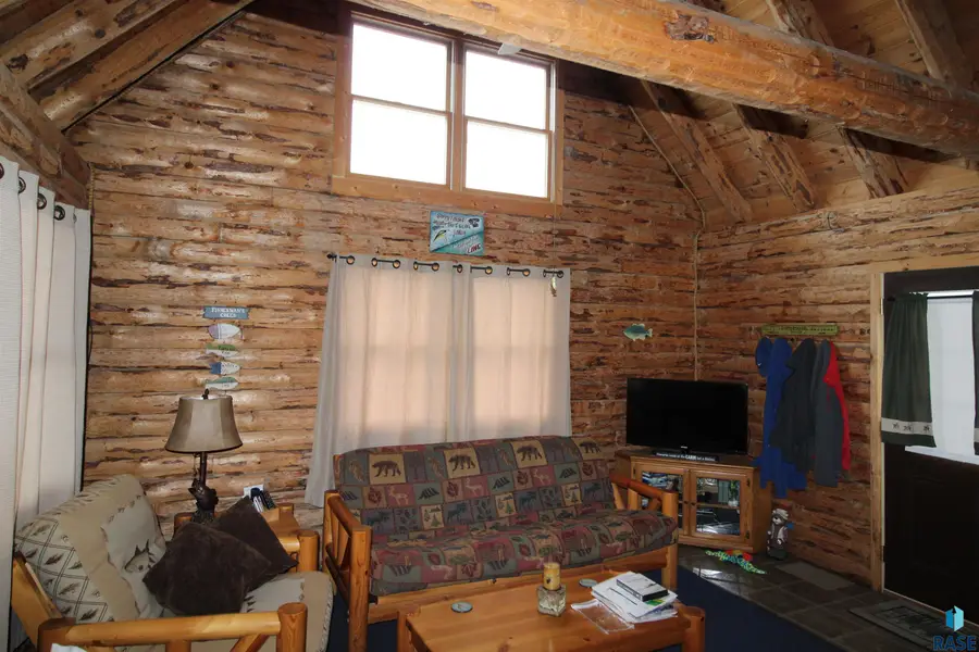 21251 Vantage Point Rd, Lake Preston, SD 57249 - #2