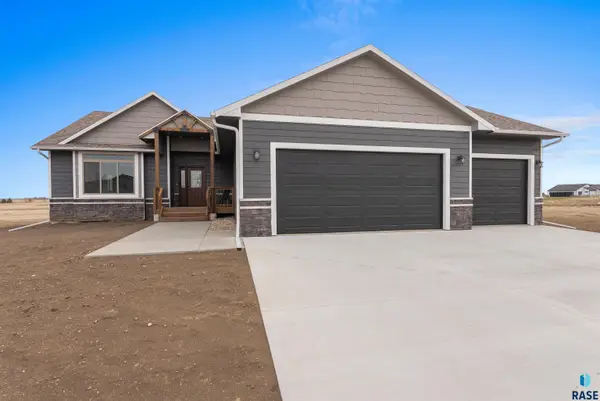 519 Shirley St, Harrisburg, SD 57032