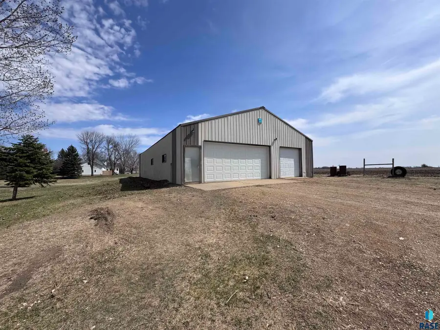 46535 280th St, Lennox, SD 57039 - #3