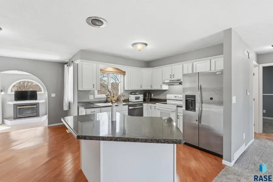 4425 W Mesa Pass, Sioux Falls, SD 57106 - #3