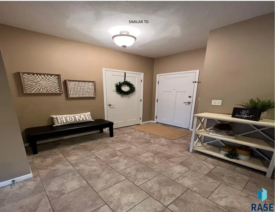 7446 S Louise Ave #203, Sioux Falls, SD 57108 - #2