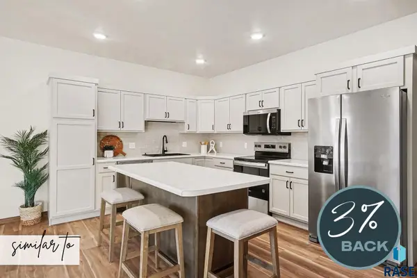 6205 S Ruby Jean Pl, Sioux Falls, SD 57108