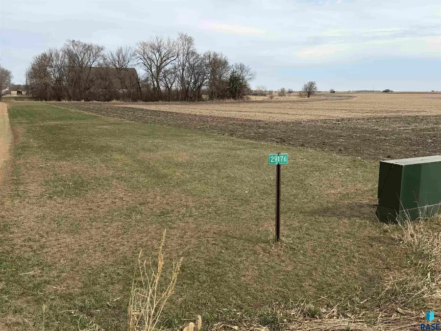 29176 458th Ave, Viborg, SD 57070 - #2