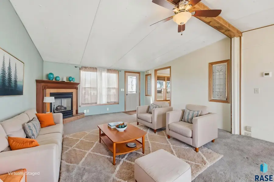 47446 258th St, Renner, SD 57055 - #2