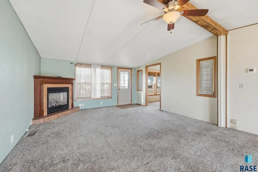 47446 258th St, Renner, SD 57055 - #3