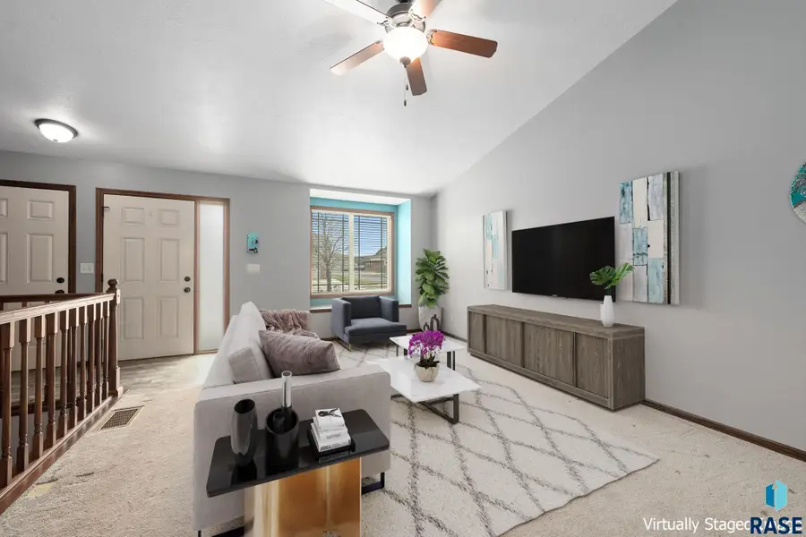 6705 S Witzke Ave, Sioux Falls, SD 57108 - #3