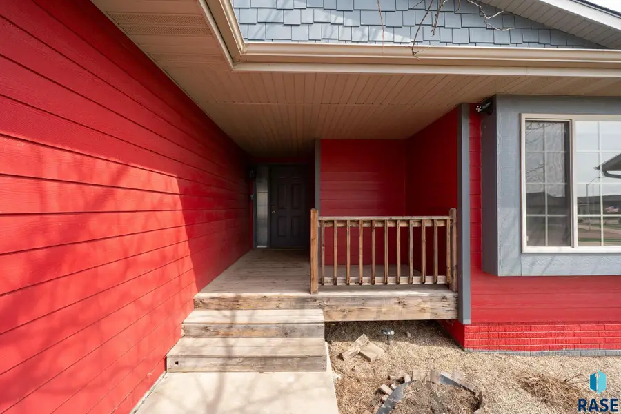 2300 June Ave, Sioux Falls, SD 57106 - #3