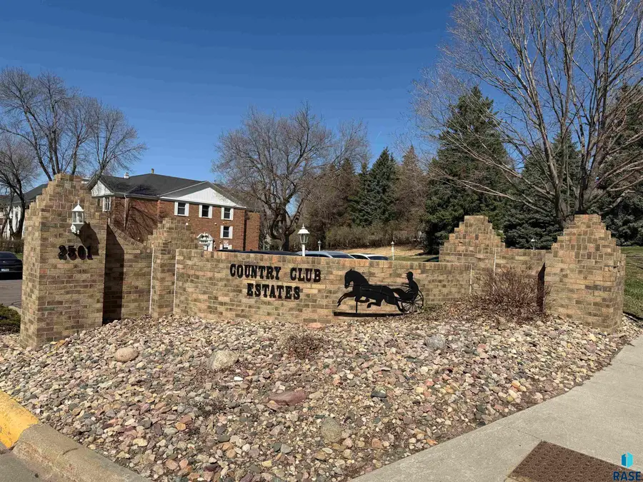 2904 W 33rd St #225, Sioux Falls, SD 57105 - #2