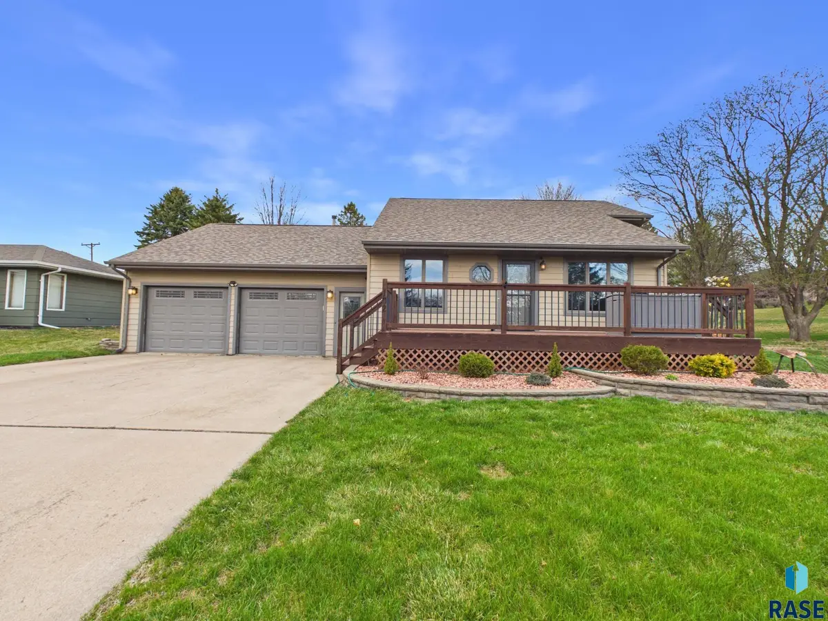 102 E 8th St, Dell Rapids, SD 57022 - #1