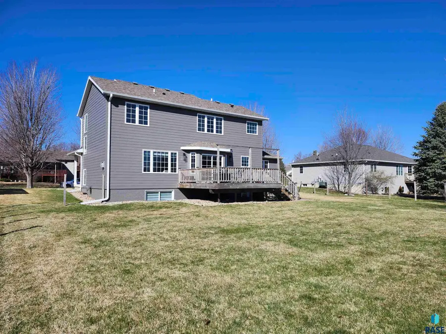 6404 S Audie Dr, Sioux Falls, SD 57108 - #2