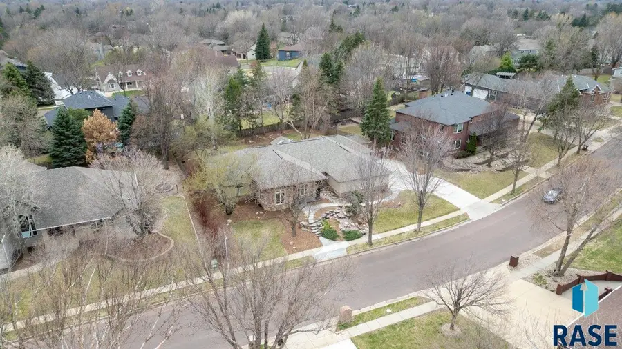 3557 S Spencer Blvd, Sioux Falls, SD 57103 - #3