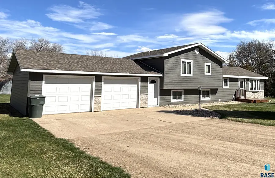 306 N Catalpa St, Saint Lawrence, SD 57373 - #2