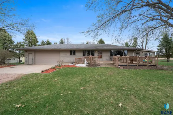 26470 484th Ave, Valley Springs, SD 57068