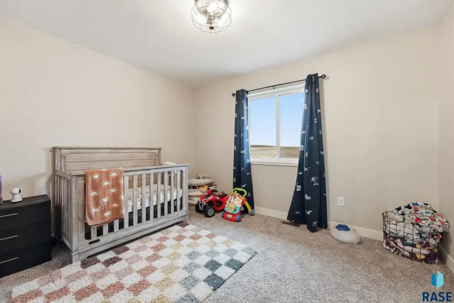 107 E 15th St, Dell Rapids, SD 57022 - #3