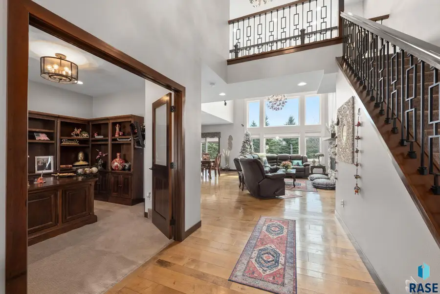 2201 W Sleigh Creek Trl, Sioux Falls, SD 57108 - #3