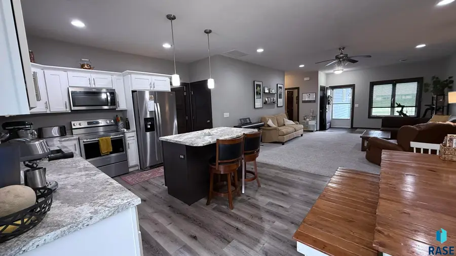 3914 E Brewster St, Sioux Falls, SD 57108 - #3