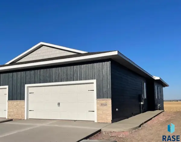3513 S Heather Ave, Sioux Falls, SD 57106