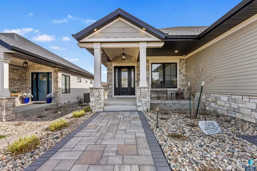 7508 S Grand Arbor Ct, Sioux Falls, SD 57108 - #2