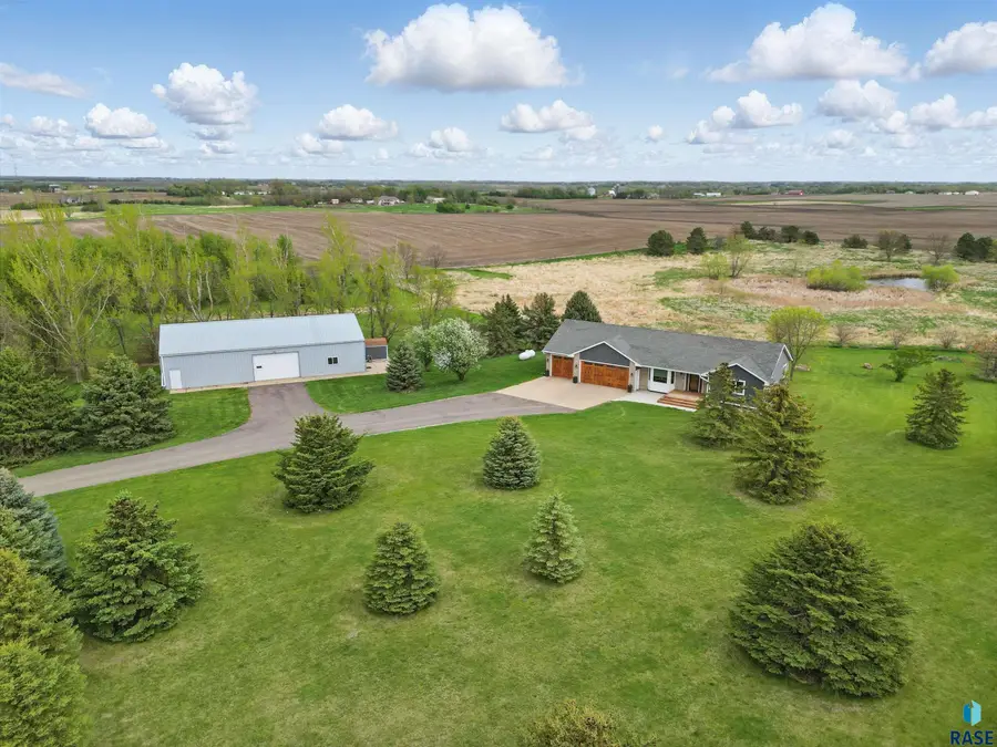 26646 461st Ave, Hartford, SD 57033 - #2