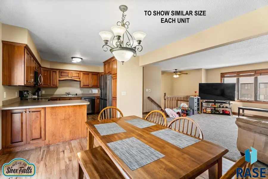 4400 4400&4402 S Locust Dr, Sioux Falls, SD 57105 - #2