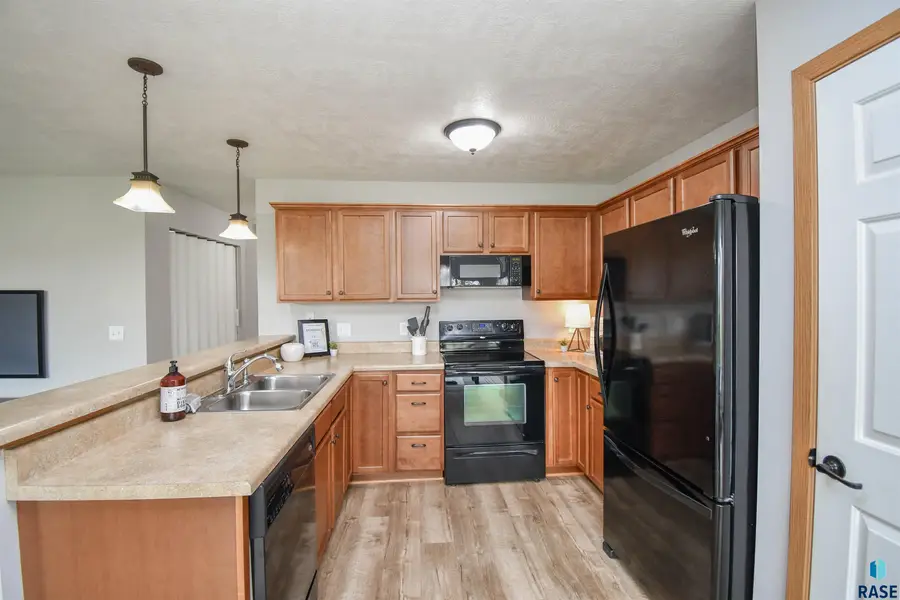 4924 S Klein Ave #53, Sioux Falls, SD 57106 - #2